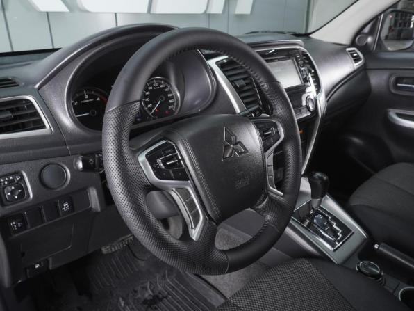 Mitsubishi L200 V Рестайлинг с пробегом 2020 года, цена 3 150 000 рублей, 98356 км, offers.body_type.unknown, Автокод Объявления