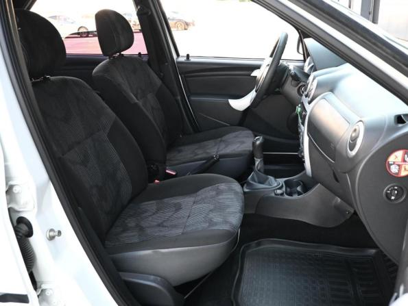 Renault Logan I Рестайлинг с пробегом 2014 года, цена 454 000 рублей, 176197 км, седан, Автокод Объявления