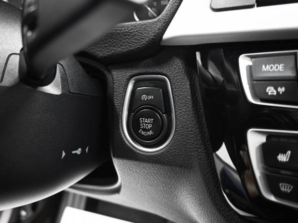 BMW 3 серии VI (F3x) Рестайлинг с пробегом 2017 года, цена 2 695 000 рублей, 129077 км, лифтбек, Автокод Объявления