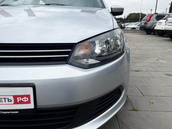 Volkswagen Polo V с пробегом 2015 года, цена 861 000 рублей, 174045 км, седан, Автокод Объявления