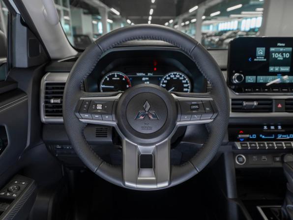 Mitsubishi L200 VI с пробегом 2025 года, цена 5 290 000 рублей, 31 км, пикап, Автокод Объявления