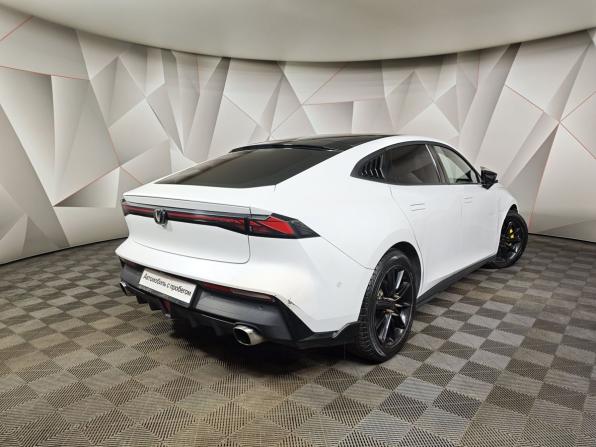 Changan UNI-V I с пробегом 2023 года, цена 1 793 000 рублей, 103825 км, лифтбек, Автокод Объявления