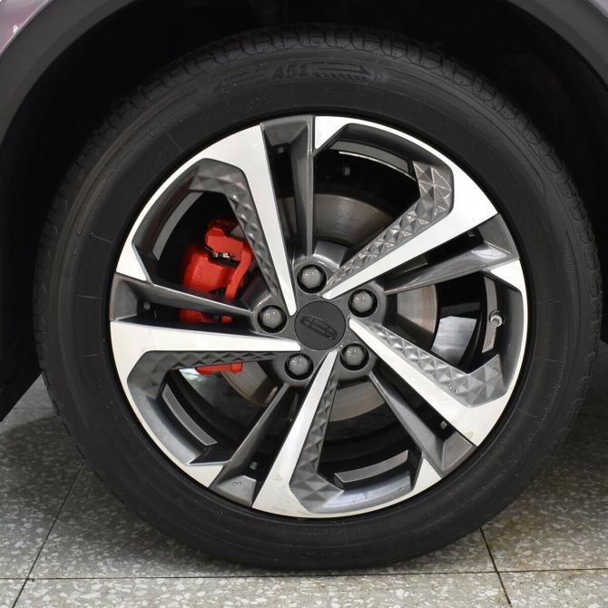 Geely Coolray I Рестайлинг Москва  - изображение 21