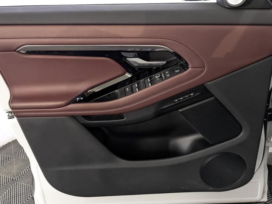 Land Rover Range Rover Evoque II Рестайлинг Москва  - изображение 19