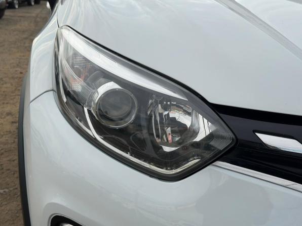 Renault Kaptur I Рестайлинг с пробегом 2021 года, цена 1 345 000 рублей, 56400 км, внедорожник, Автокод Объявления