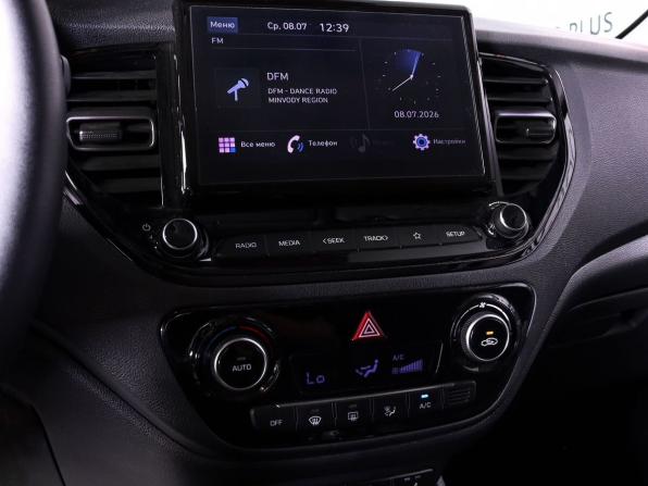 Hyundai Solaris II Рестайлинг с пробегом 2022 года, цена 1 850 000 рублей, 68752 км, седан, Автокод Объявления