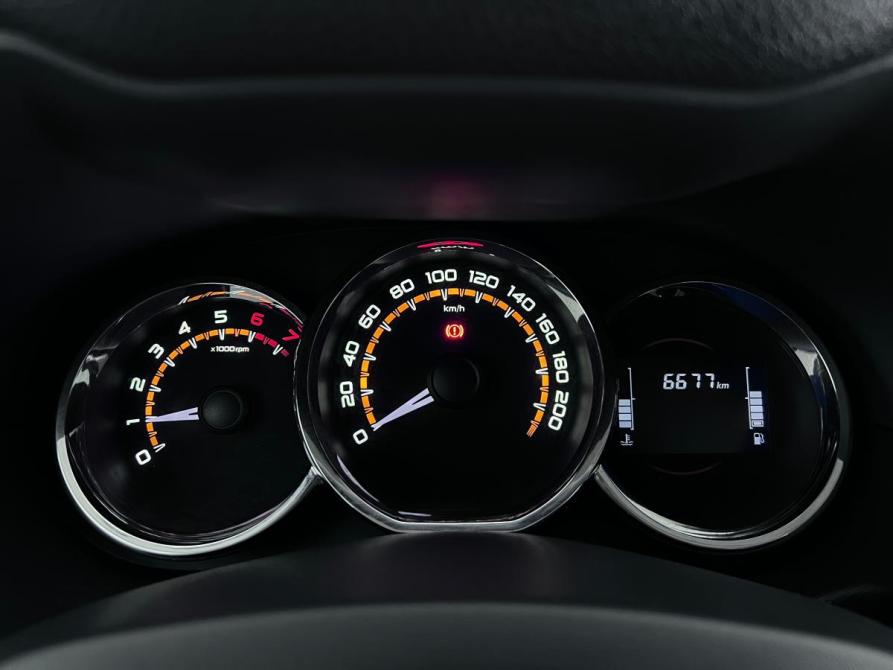 Lada (ВАЗ) Largus I Рестайлинг Ростов-на-Дону  - изображение 12