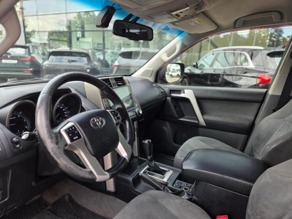 Toyota Land Cruiser Prado 150 Series с пробегом 2013 года, цена 2 599 000 рублей, 284000 км, внедорожник, Автокод Объявления