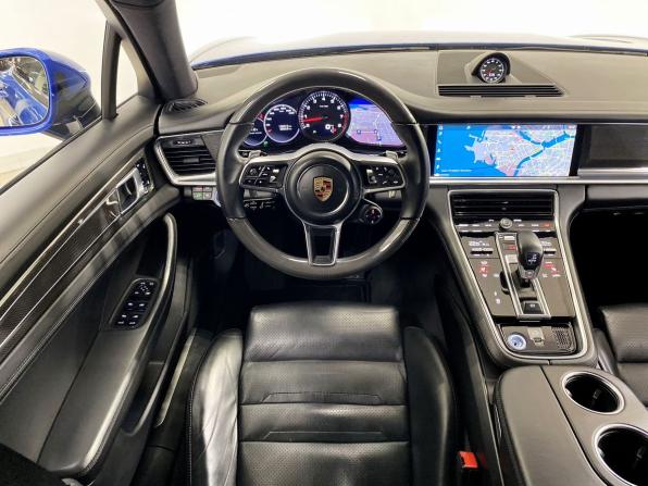Porsche Panamera II с пробегом 2016 года, цена 5 650 000 рублей, 155000 км, лифтбек, Автокод Объявления