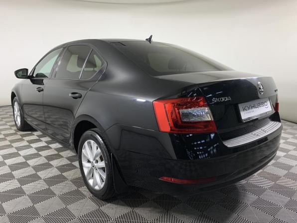 Skoda Octavia III (A7) Рестайлинг с пробегом 2018 года, цена 1 579 000 рублей, 161922 км, лифтбек, Автокод Объявления