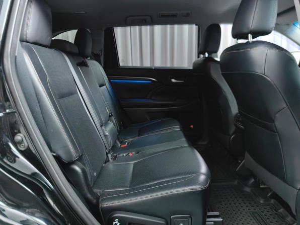 Toyota Highlander III (XU50) с пробегом 2014 года, цена 2 777 000 рублей, 180117 км, внедорожник, Автокод Объявления