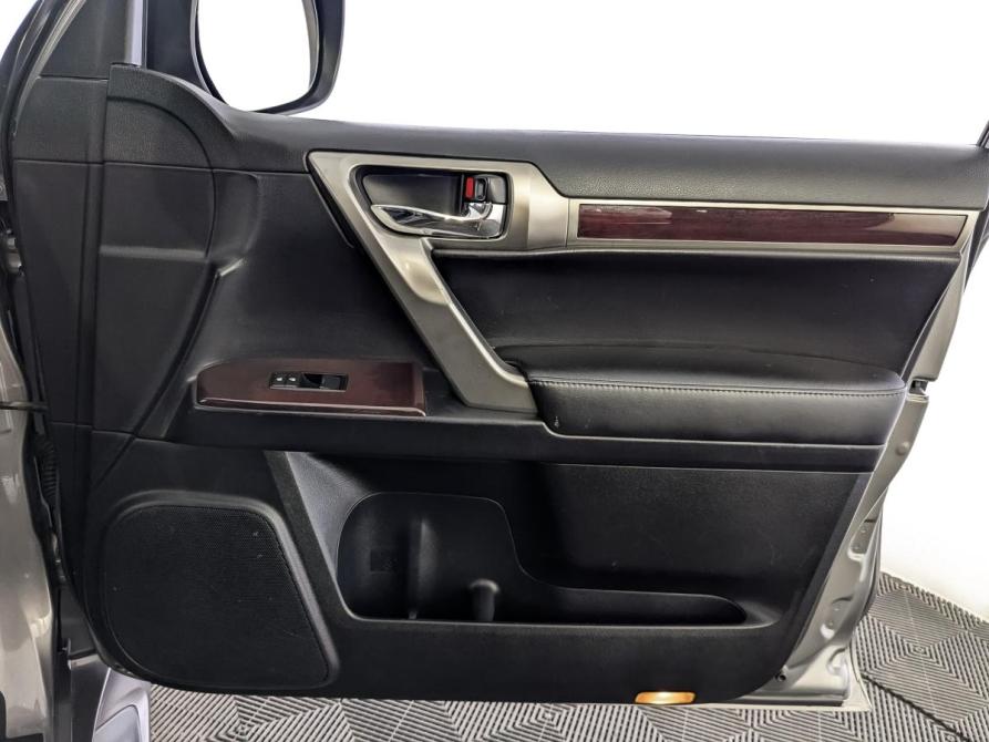 Lexus GX II Рестайлинг Москва  - изображение 25