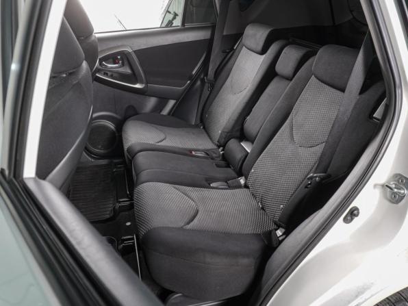 Toyota RAV4 III (XA30) Рестайлинг с пробегом 2011 года, цена 1 379 000 рублей, 260010 км, внедорожник, Автокод Объявления