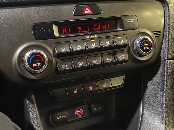 Kia Sportage IV Рестайлинг с пробегом 2020 года, цена 2 376 000 рублей, 75609 км, внедорожник, Автокод Объявления