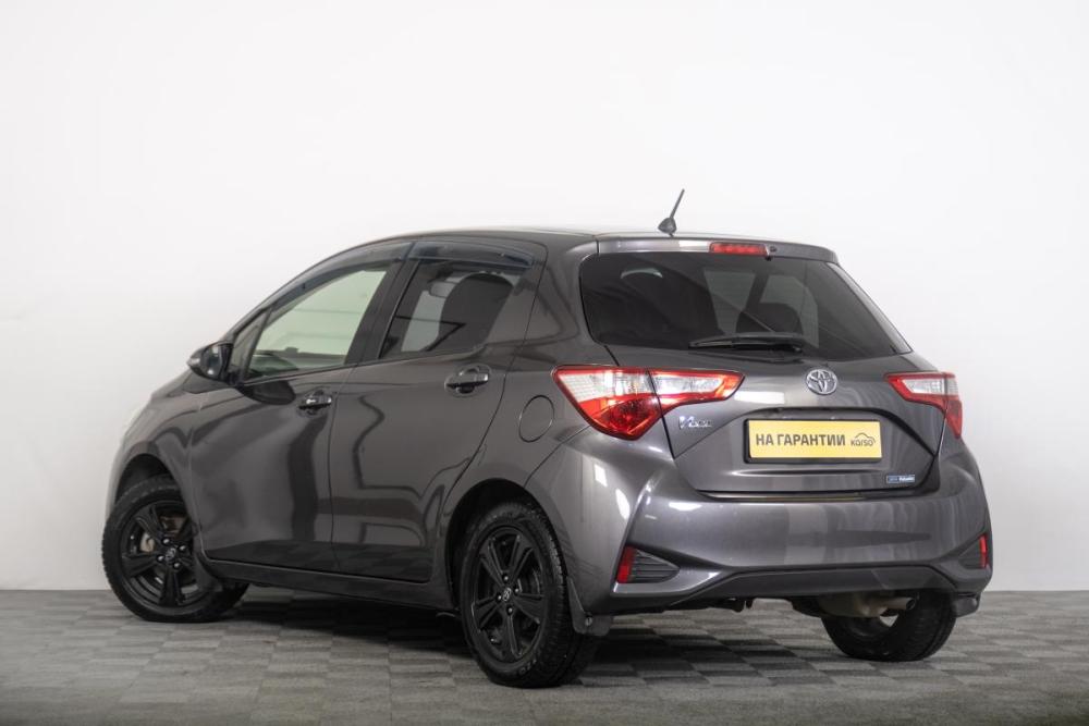 Toyota Vitz III (XP130) Рестайлинг 2 Томск  - изображение 6