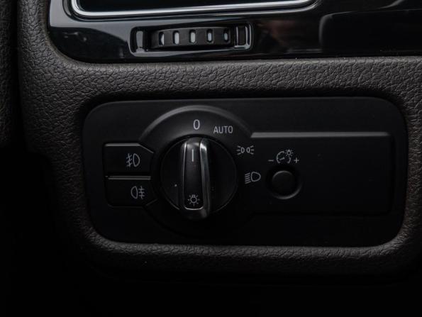 Volkswagen Touareg II с пробегом 2011 года, цена 2 150 000 рублей, 301491 км, внедорожник, Автокод Объявления