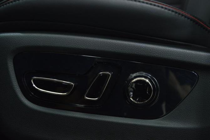 GAC M8 с пробегом 2024 года, цена 5 100 000 рублей, 4000 км, минивэн, Автокод Объявления