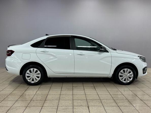 Lada (ВАЗ) Vesta I Рестайлинг (NG) с пробегом 2024 года, цена 1 090 000 рублей, 72520 км, седан, Автокод Объявления