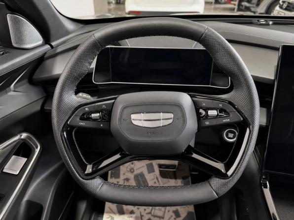 Geely Cityray с пробегом 2024 года, цена 2 650 000 рублей, 16450 км, внедорожник, Автокод Объявления