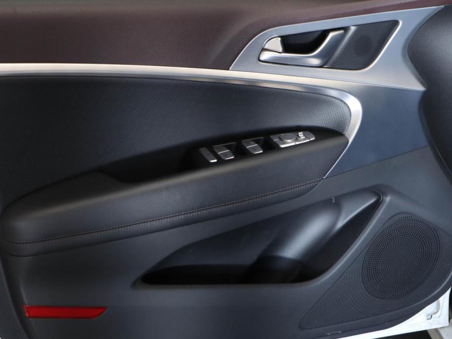 Genesis G70 I Москва  - изображение 24