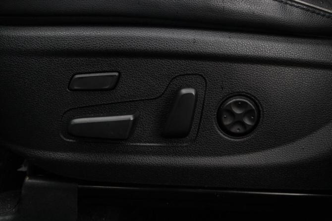 Hyundai Santa Fe IV Рестайлинг с пробегом 2021 года, цена 4 070 000 рублей, 56855 км, внедорожник, Автокод Объявления