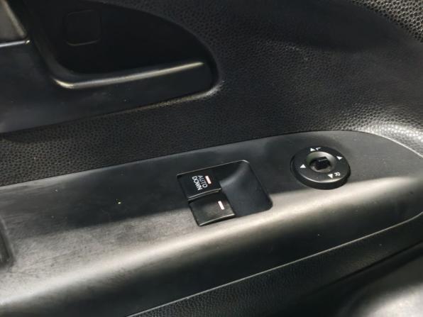 Kia Venga I Рестайлинг с пробегом 2015 года, цена 1 150 000 рублей, 127648 км, компактвэн, Автокод Объявления