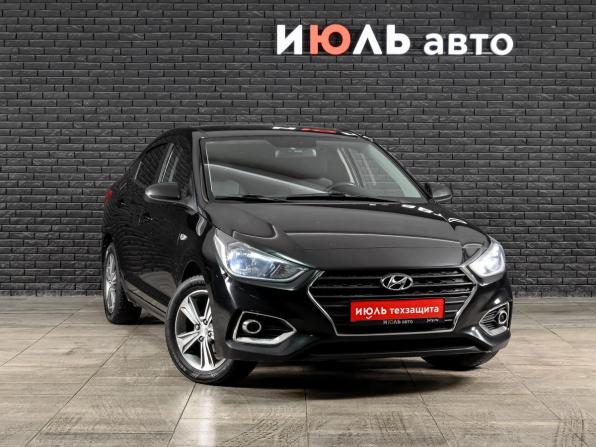 Hyundai Solaris II с пробегом 2018 года, цена 1 500 000 рублей, 88307 км, седан, Автокод Объявления
