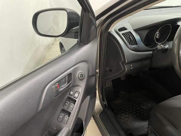 Kia Cerato II с пробегом 2009 года, цена 773 000 рублей, 193457 км, седан, Автокод Объявления