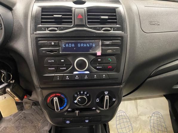 Lada (ВАЗ) Granta I Рестайлинг с пробегом 2021 года, цена 798 000 рублей, 47000 км, лифтбек, Автокод Объявления