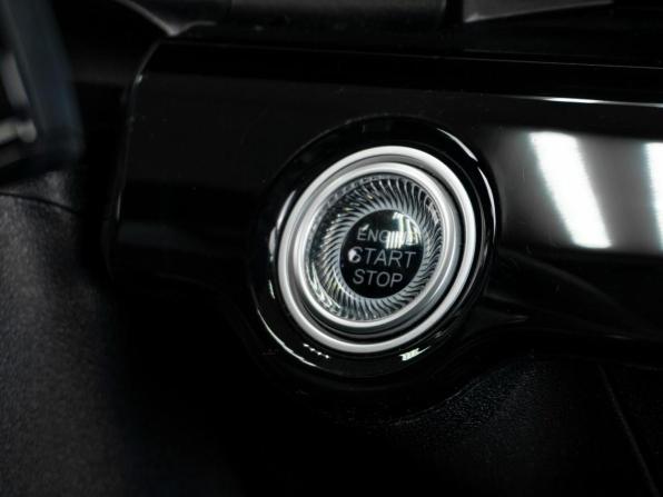 Omoda C5 I с пробегом 2024 года, цена 1 999 000 рублей, 13585 км, внедорожник, Автокод Объявления
