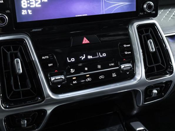 Kia Sorento IV с пробегом 2020 года, цена 3 570 000 рублей, 126220 км, внедорожник, Автокод Объявления