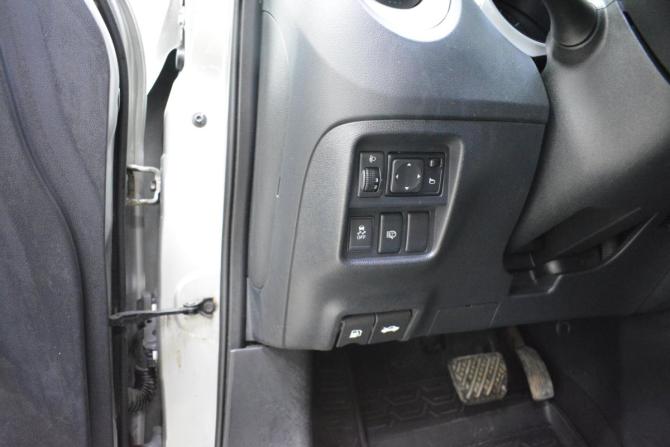 Nissan Juke I с пробегом 2012 года, цена 948 000 рублей, 112000 км, внедорожник, Автокод Объявления