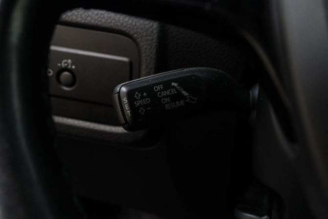 Volkswagen Touareg II Рестайлинг с пробегом 2015 года, цена 2 150 000 рублей, 208246 км, внедорожник, Автокод Объявления