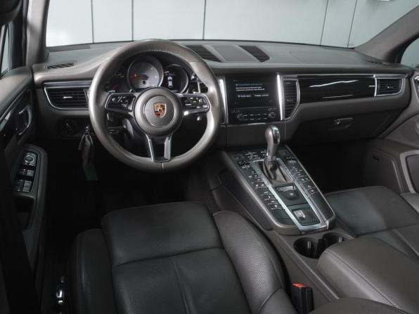 Porsche Macan I с пробегом 2017 года, цена 4 725 000 рублей, 90435 км, внедорожник, Автокод Объявления