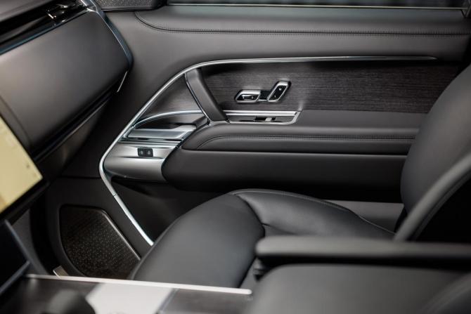 Новый Land Rover Range Rover V 2025 года, цена 27 943 900 рублей, внедорожник, Автокод Объявления