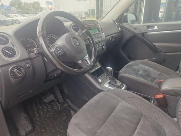 Volkswagen Tiguan I Рестайлинг с пробегом 2013 года, цена 1 050 000 рублей, 286633 км, внедорожник, Автокод Объявления
