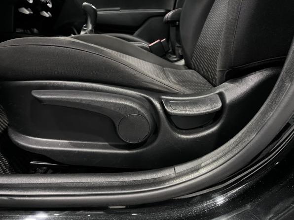 Kia Rio IV с пробегом 2018 года, цена 1 355 000 рублей, 158990 км, хэтчбек, Автокод Объявления