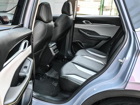 Geely Coolray I Рестайлинг с пробегом 2023 года, цена 2 149 000 рублей, 35850 км, внедорожник, Автокод Объявления