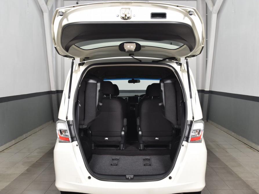 Honda Freed I Рестайлинг Кемерово  - изображение 16