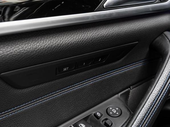 BMW 5 серии VII (G30/G31/G38) Рестайлинг с пробегом 2020 года, цена 5 095 000 рублей, 107267 км, седан, Автокод Объявления