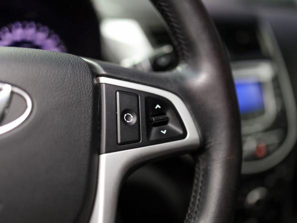 Hyundai Solaris I с пробегом 2013 года, цена 839 000 рублей, 109600 км, седан, Автокод Объявления