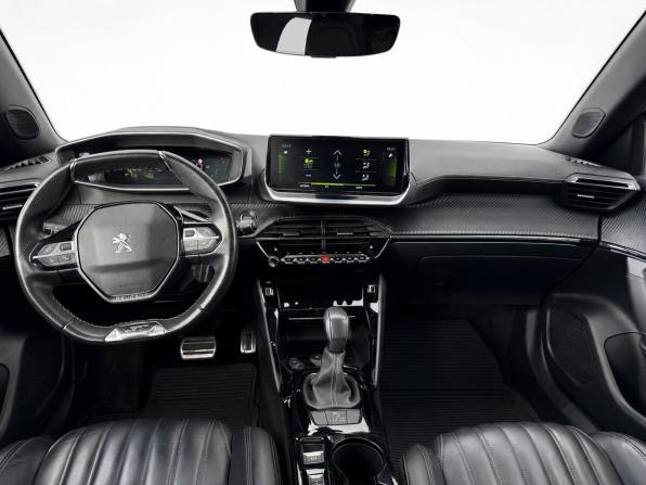 Peugeot 2008 II с пробегом 2021 года, цена 1 860 000 рублей, 74274 км, внедорожник, Автокод Объявления