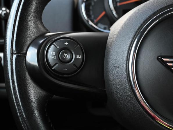 Mini Countryman II с пробегом 2018 года, цена 2 324 000 рублей, 149701 км, внедорожник, Автокод Объявления