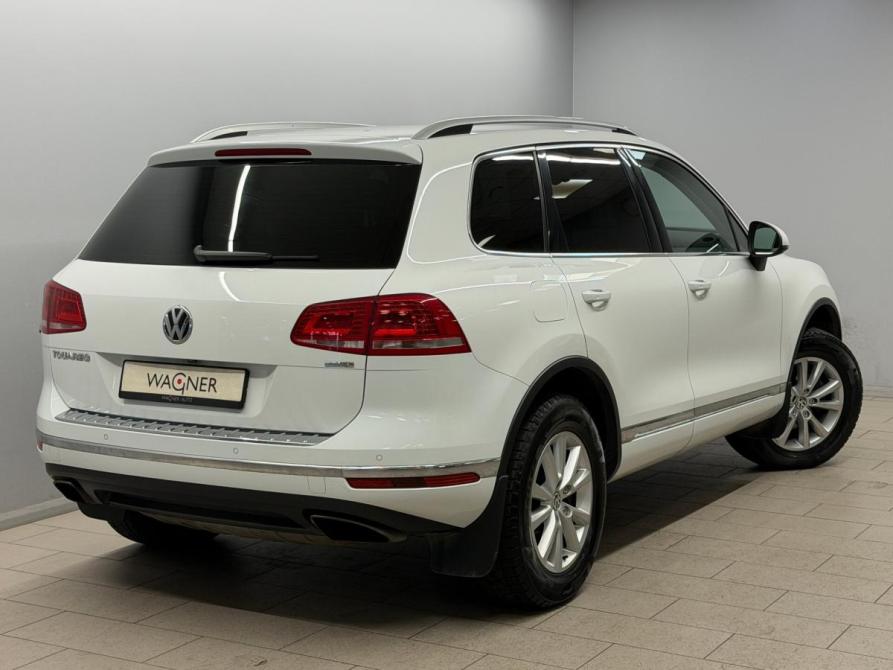 Volkswagen Touareg II Рестайлинг Санкт-Петербург  - изображение 4