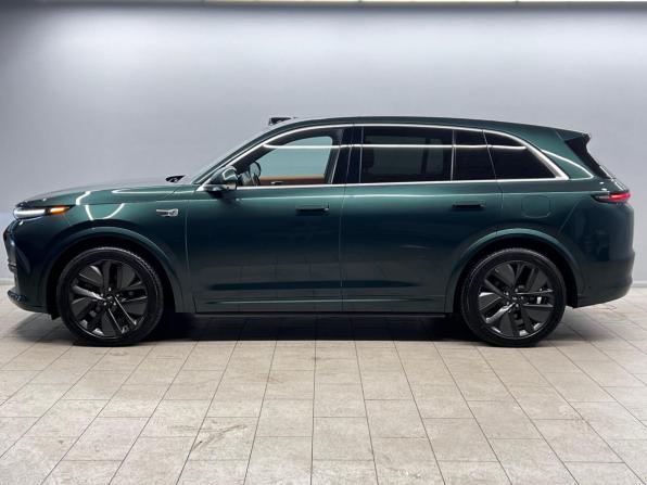Li Auto (Lixiang) L7 I с пробегом 2023 года, цена 6 290 000 рублей, 36963 км, внедорожник, Автокод Объявления
