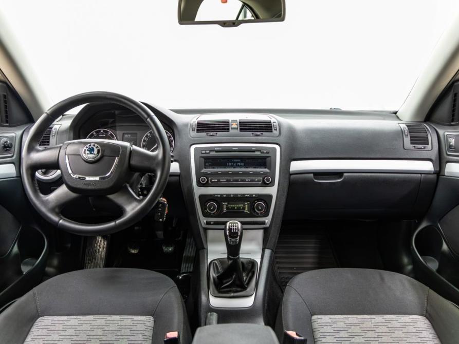 Skoda Octavia II (A5) Рестайлинг Волгоград  - изображение 13
