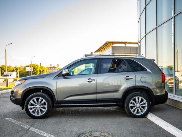Kia Sorento II с пробегом 2010 года, цена 1 598 000 рублей, 172510 км, внедорожник, Автокод Объявления