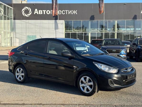 Hyundai Solaris I с пробегом 2014 года, цена 640 000 рублей, 253590 км, седан, Автокод Объявления