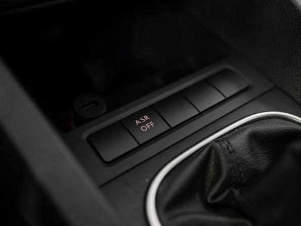 Volkswagen Jetta VI Рестайлинг с пробегом 2014 года, цена 1 199 000 рублей, 94652 км, седан, Автокод Объявления