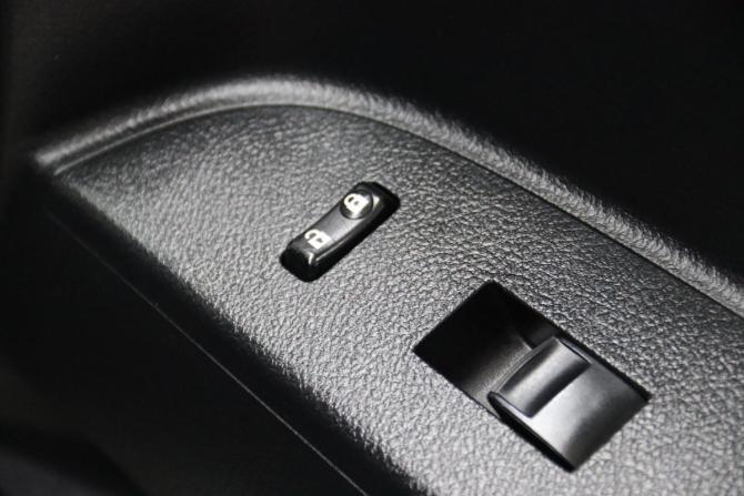 Toyota Highlander II (XU40) Рестайлинг с пробегом 2012 года, цена 2 195 950 рублей, 210578 км, внедорожник, Автокод Объявления